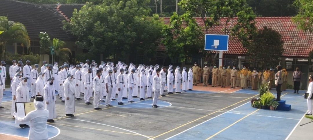 Police Go To School (3)